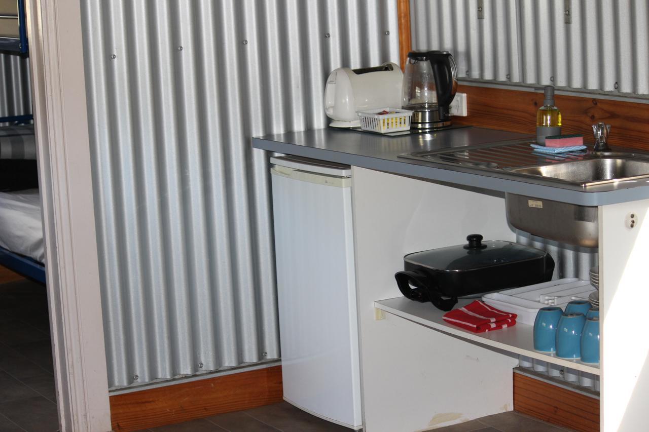 Wonky Stables Holiday Park Forrest Luaran gambar